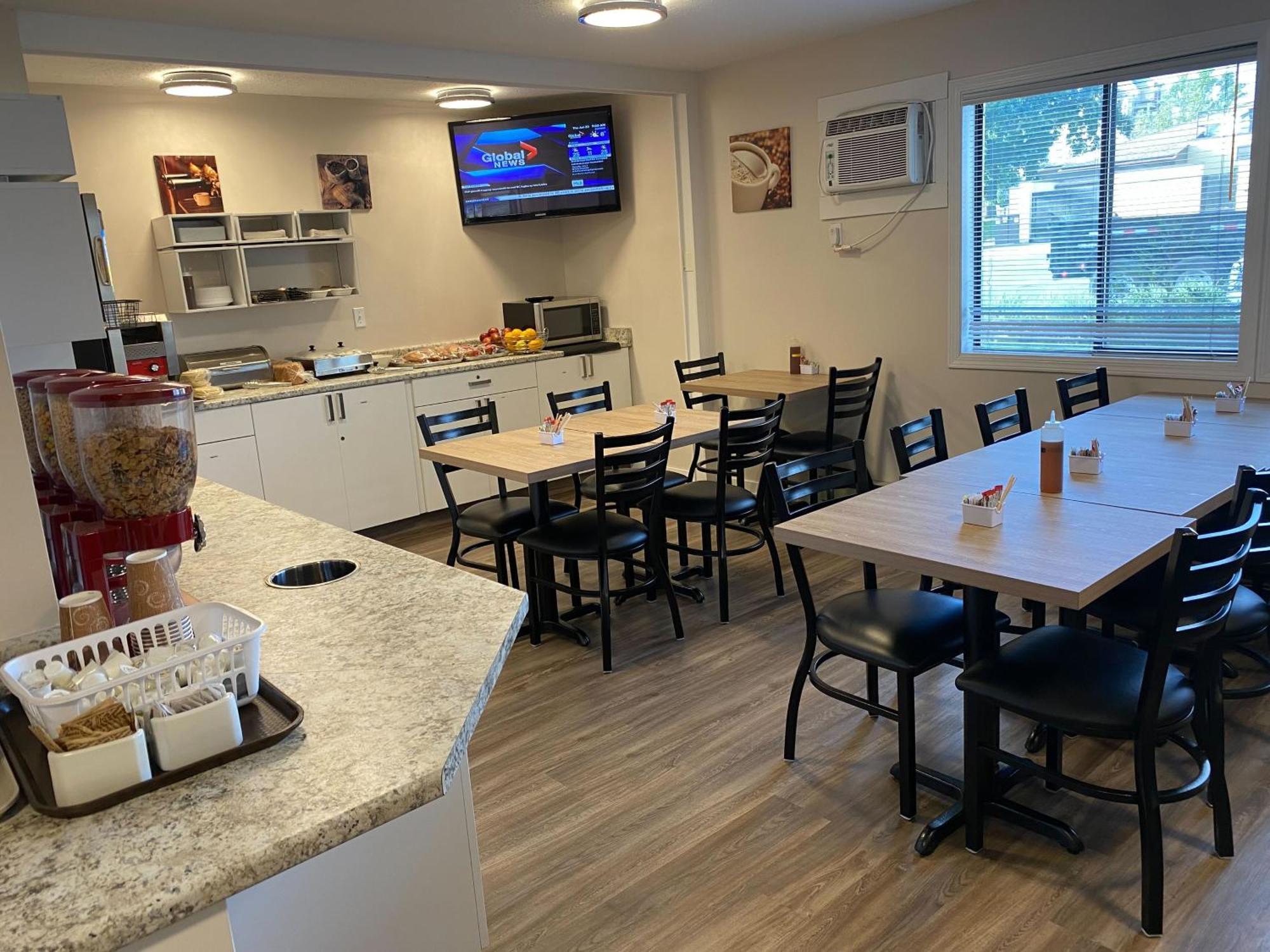 Dilworth Inn Kelowna Ngoại thất bức ảnh