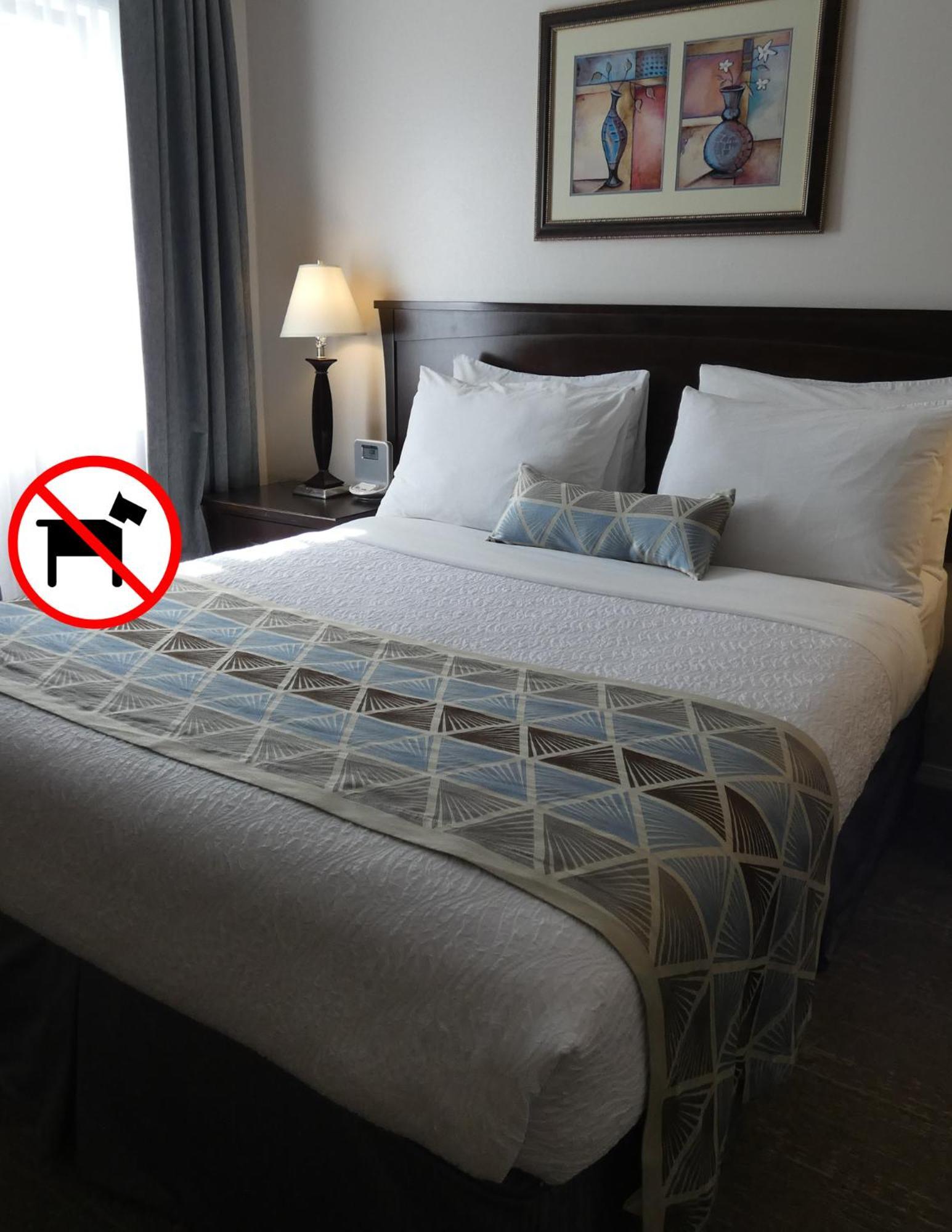 Dilworth Inn Kelowna Ngoại thất bức ảnh